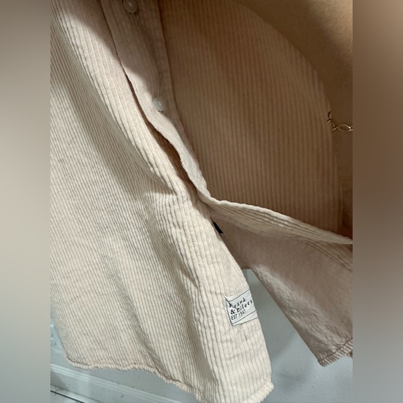 Frank & Eileen NWT Shirley Oversize Corduroy Button-Up Shirt Size small - Picture 2 of 10